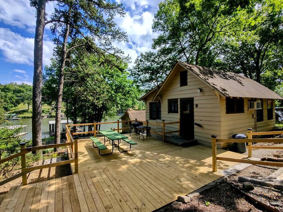 #09 - Large Lakeview One Bedroom- Pet Friendly Hot Springs Exterior foto