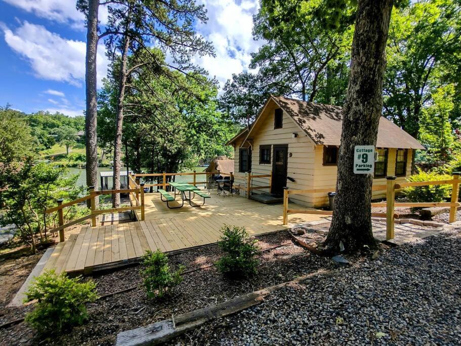 #09 - Large Lakeview One Bedroom- Pet Friendly Hot Springs Exterior foto